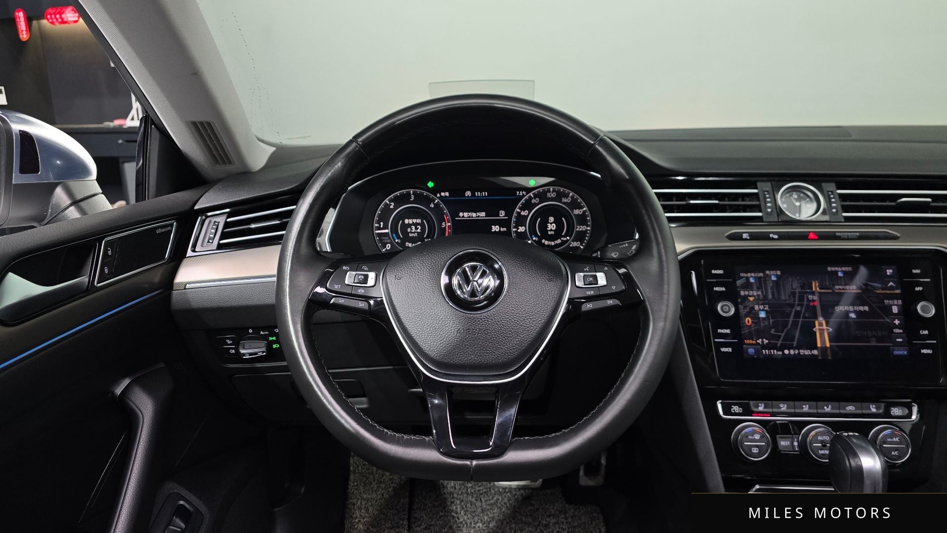 Volkswagen 아테온 2019 — миниатюра 13