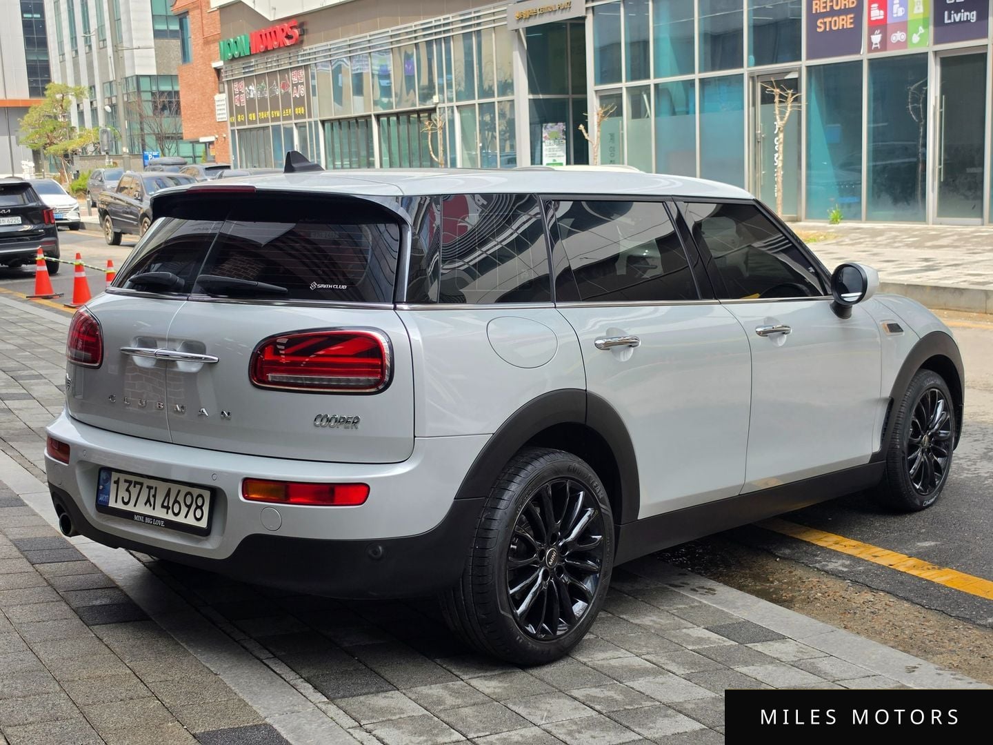 MINI Clubman 2023 — миниатюра 2