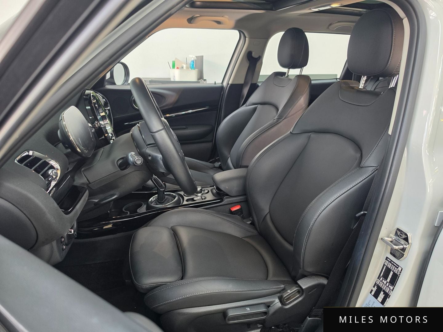 MINI Clubman 2023 — миниатюра 11