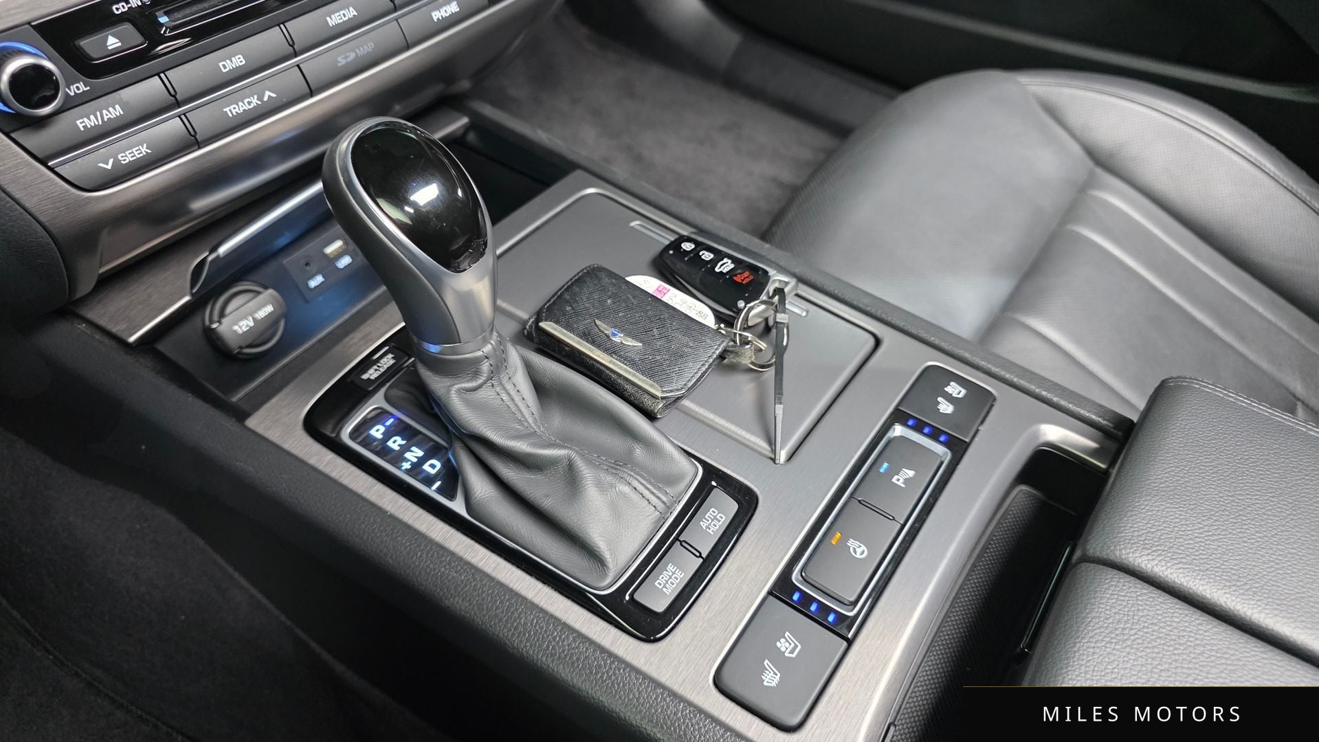 Hyundai Genesis 2016 — миниатюра 9