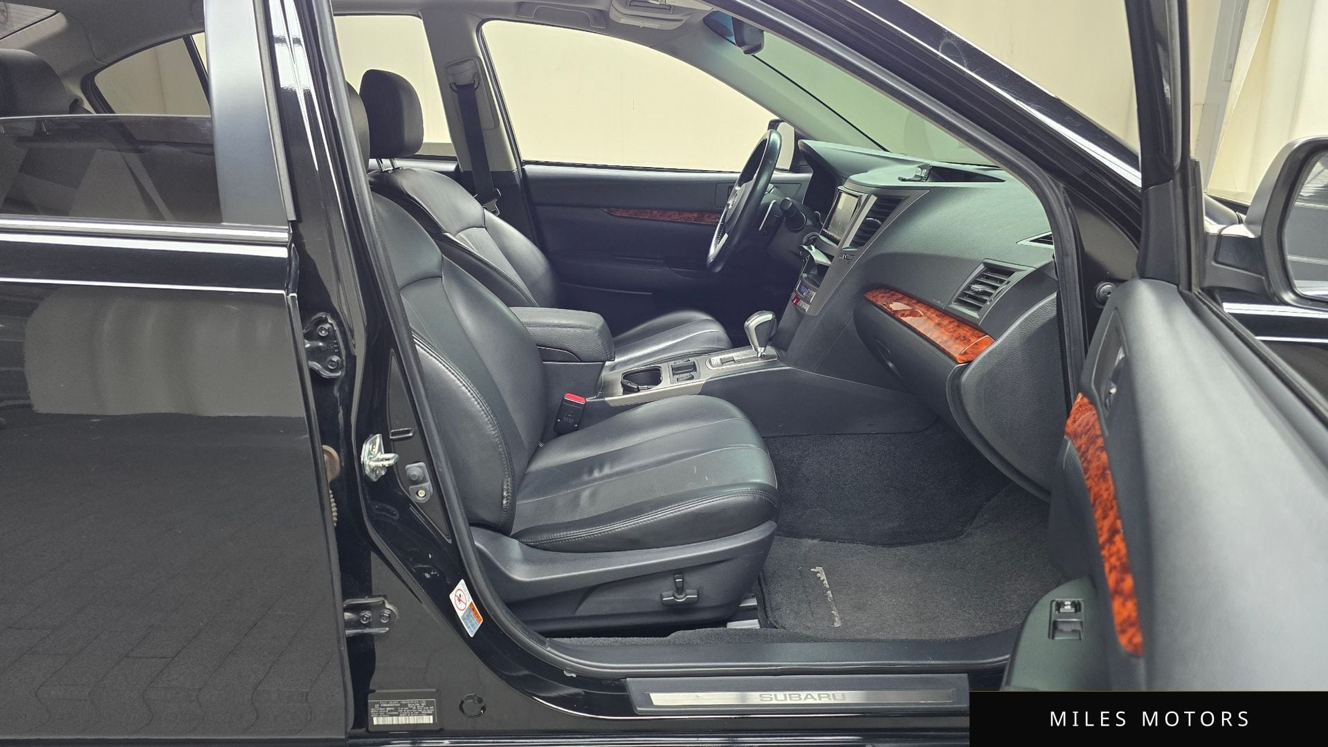 Subaru 레거시 2011 — миниатюра 11