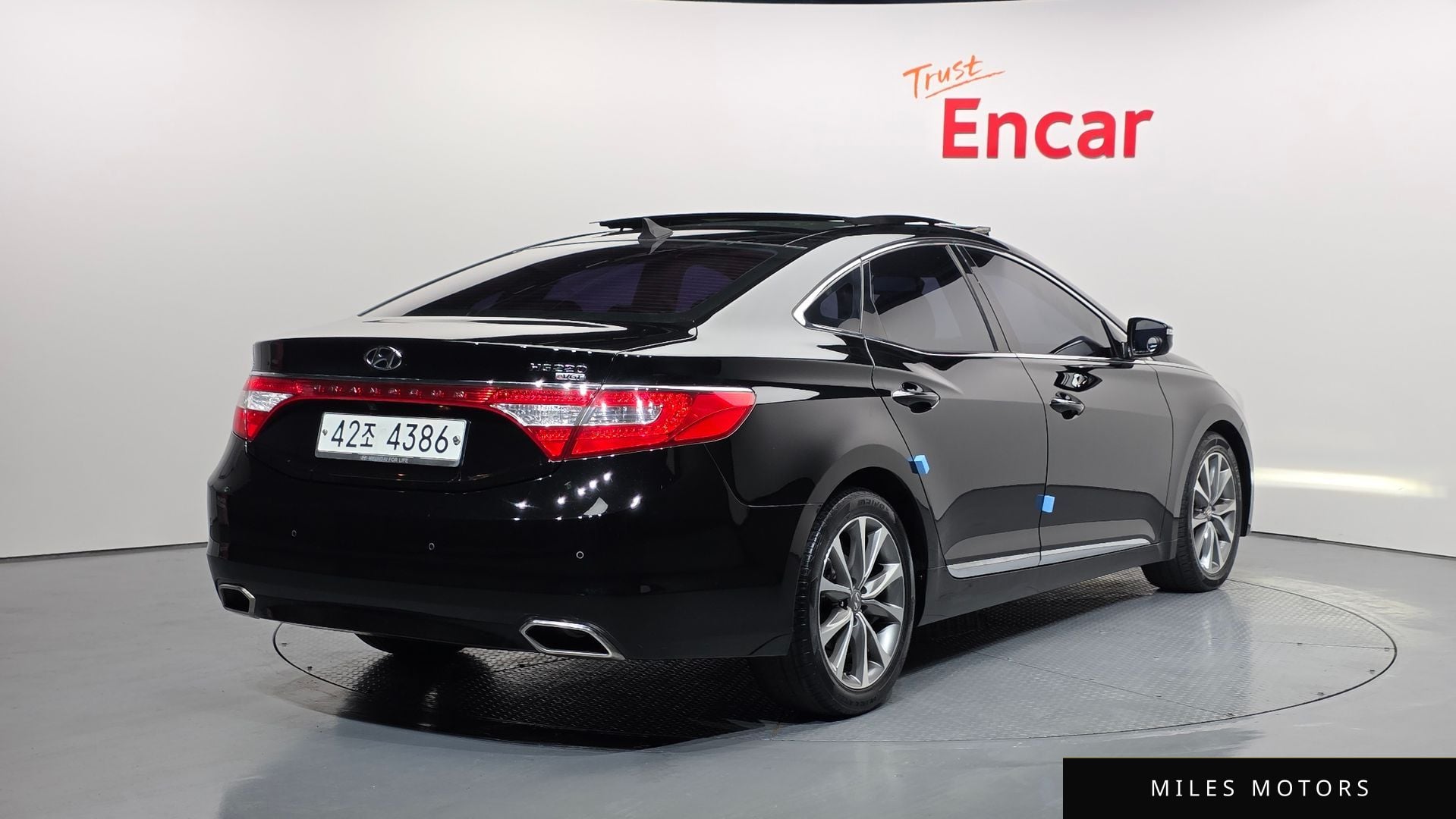 Hyundai Grandeur 2015 — миниатюра 2