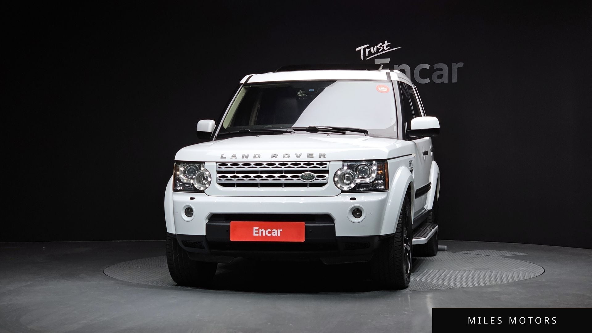 Land Rover Discovery 2013 — миниатюра 3