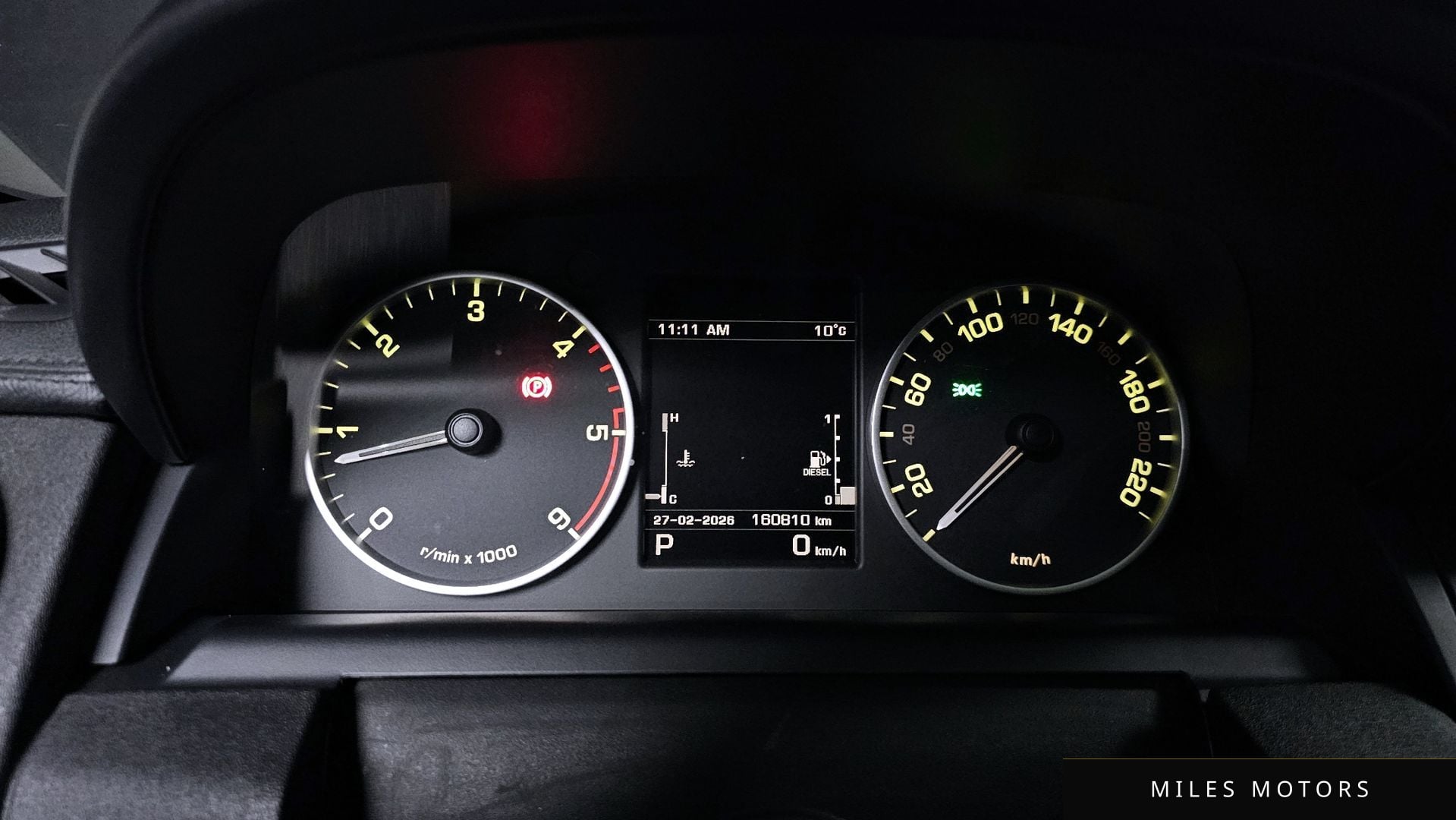 Land Rover Discovery 2013 — миниатюра 8