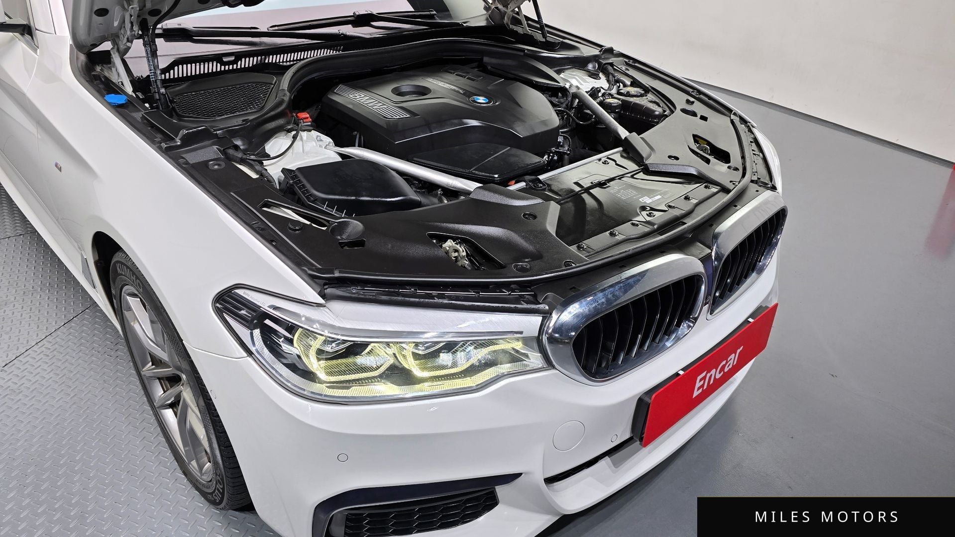 BMW 5 Series (G30) 2018 — миниатюра 6