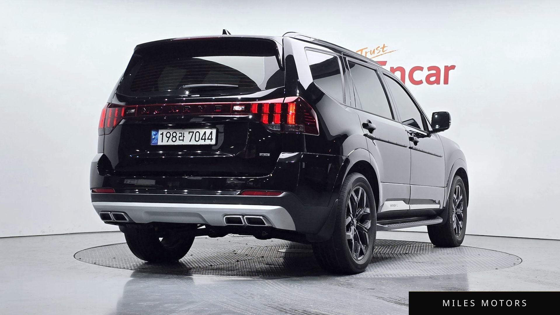 Kia Mohave 2023 — миниатюра 2