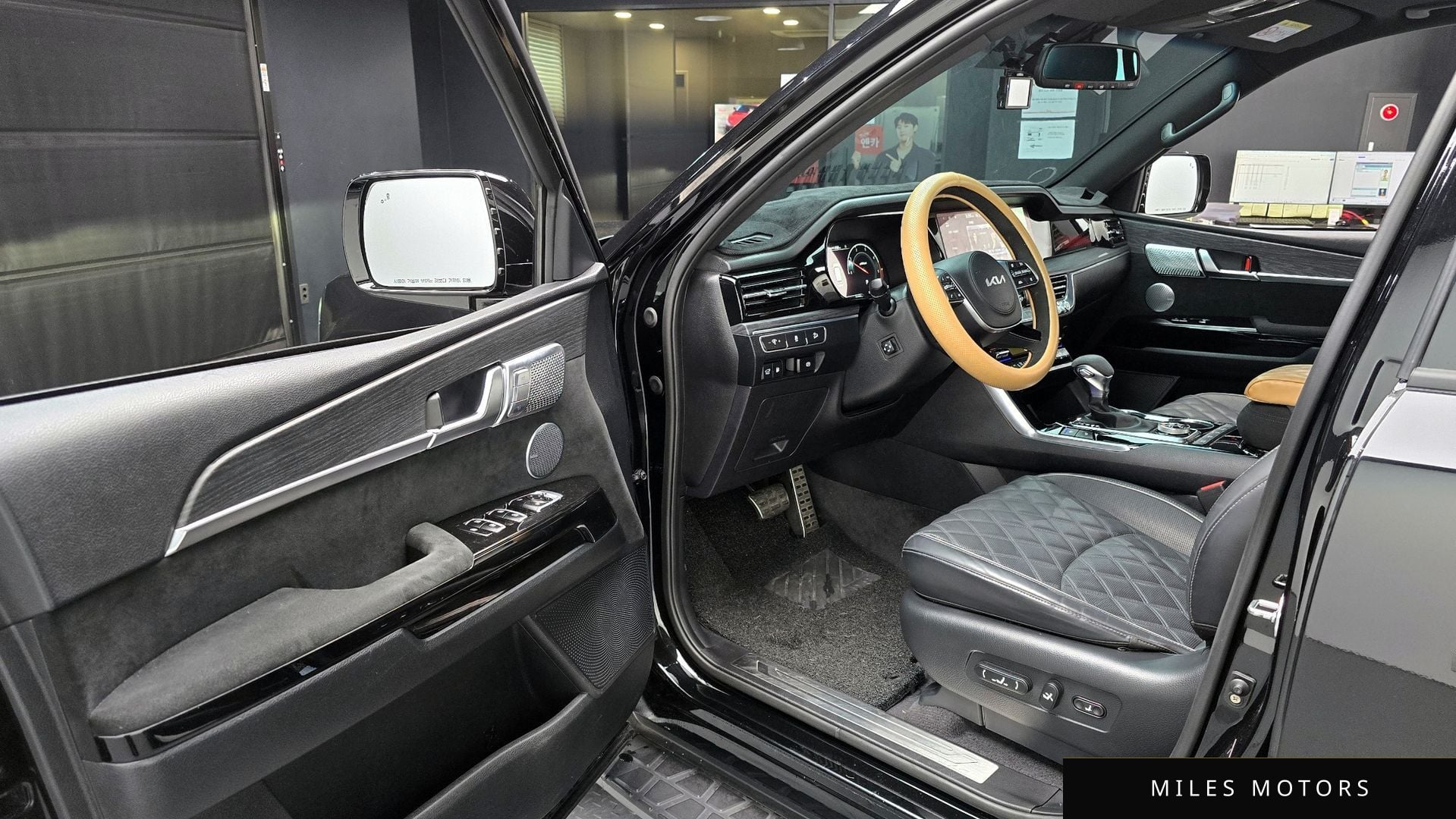 Kia Mohave 2023 — миниатюра 11