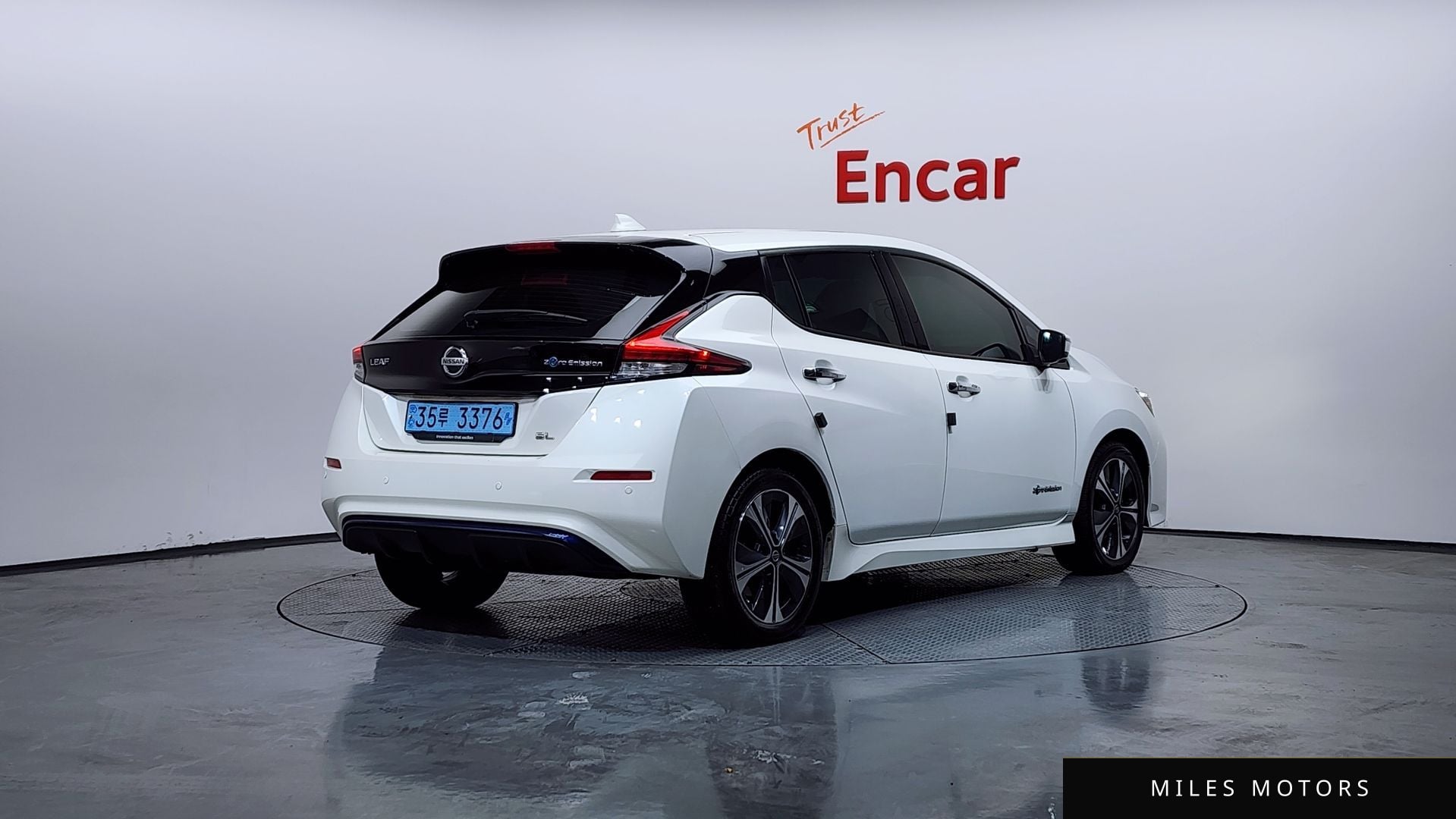 Nissan 리프 (ZE1) 2019 — миниатюра 2
