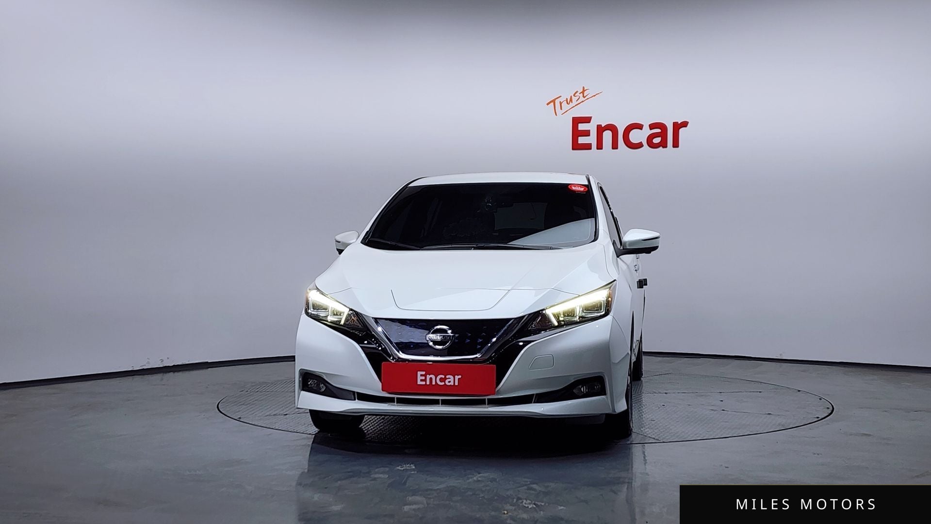 Nissan 리프 (ZE1) 2019 — миниатюра 3