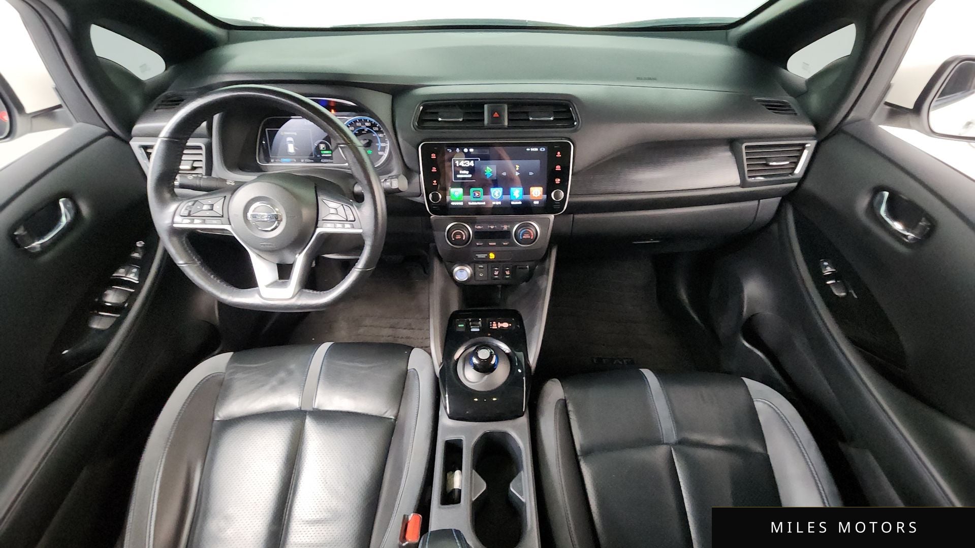 Nissan 리프 (ZE1) 2019 — миниатюра 7