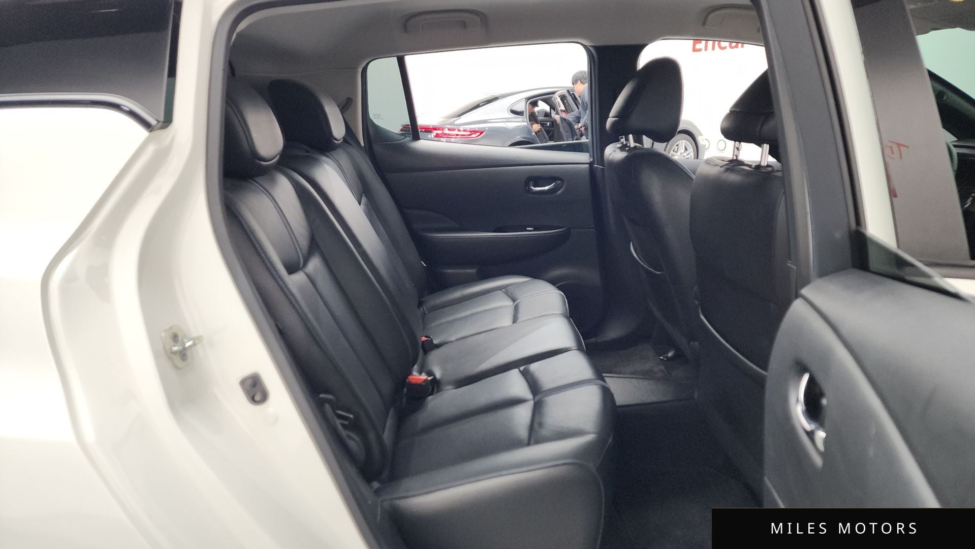 Nissan 리프 (ZE1) 2019 — миниатюра 12