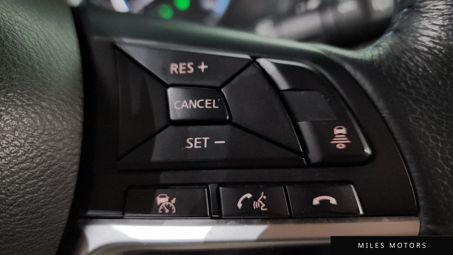 Nissan 리프 (ZE1) 2019 — миниатюра 14