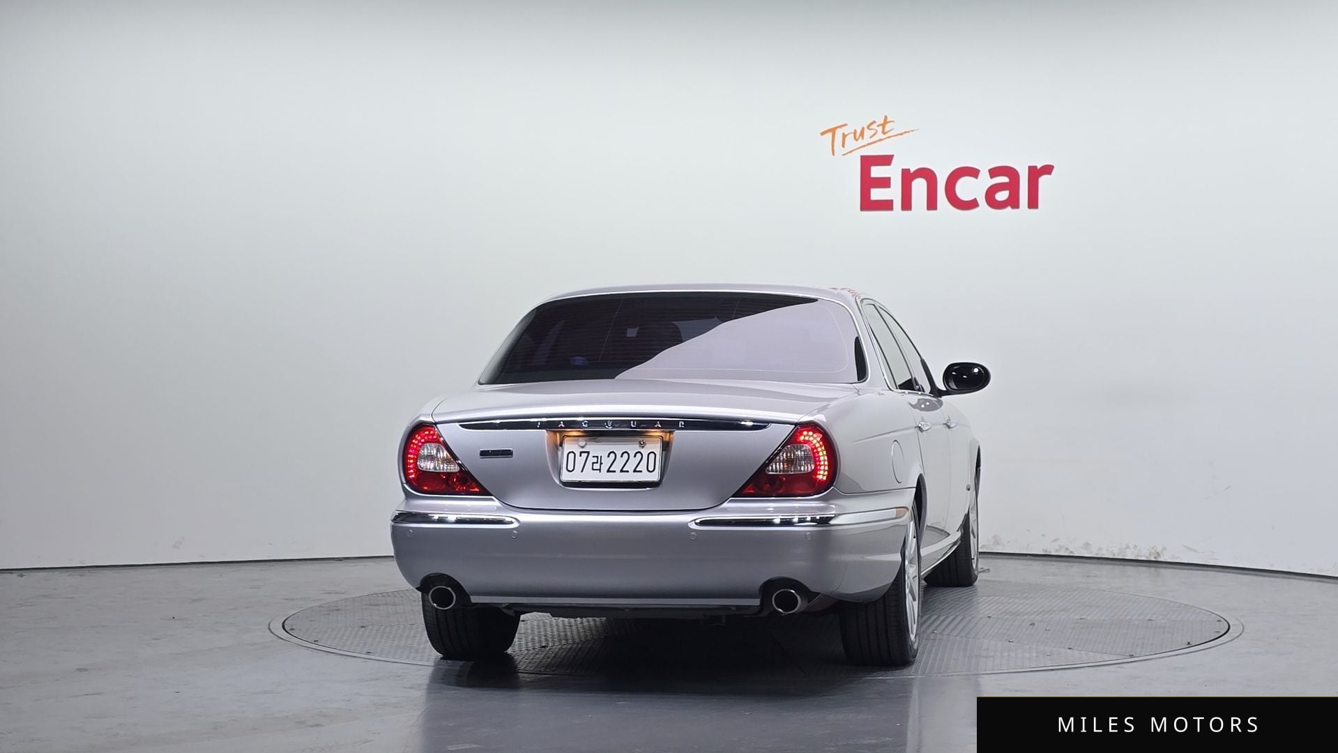 Jaguar XJ-6 2006 — миниатюра 4