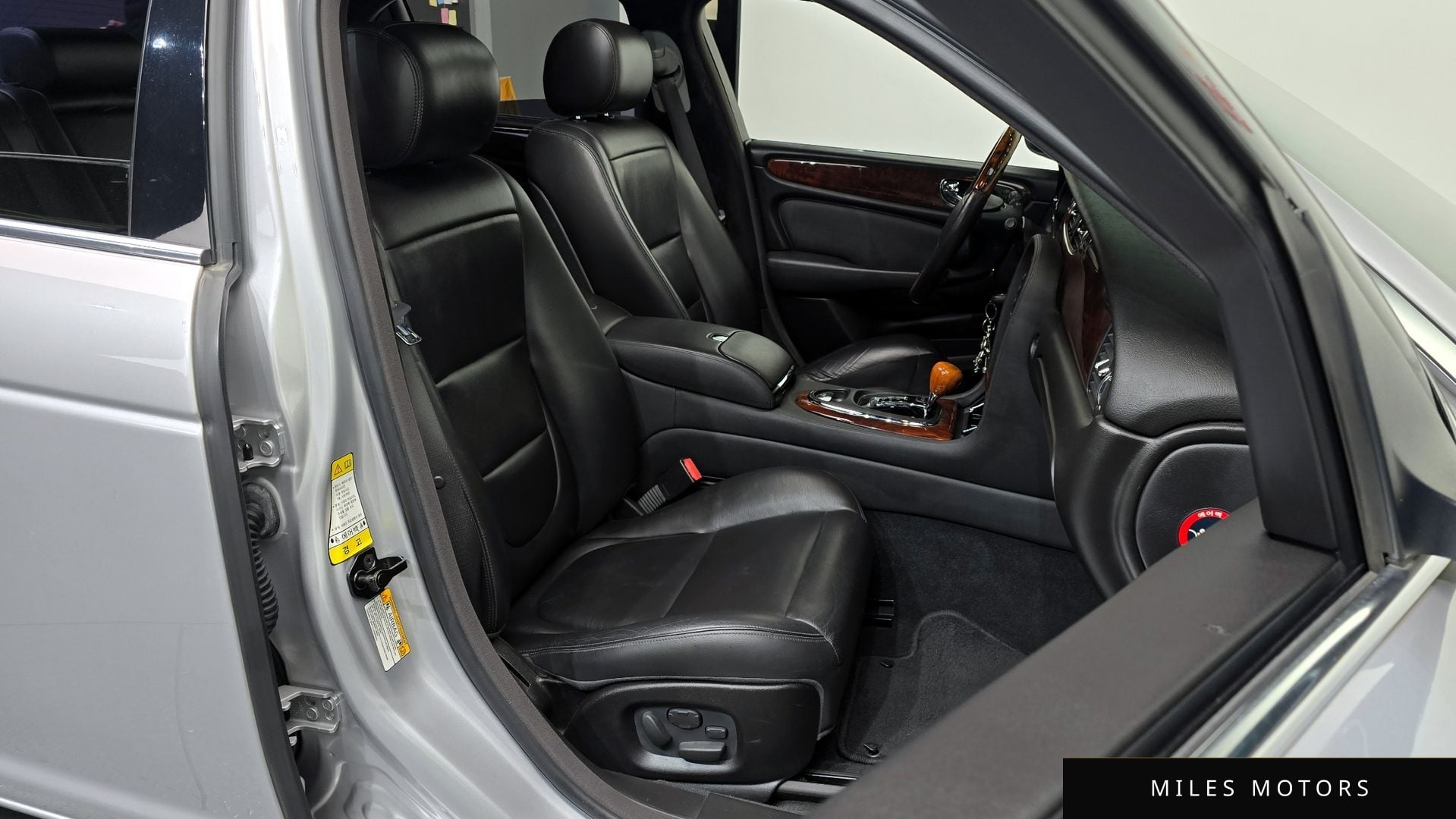 Jaguar XJ-6 2006 — миниатюра 12