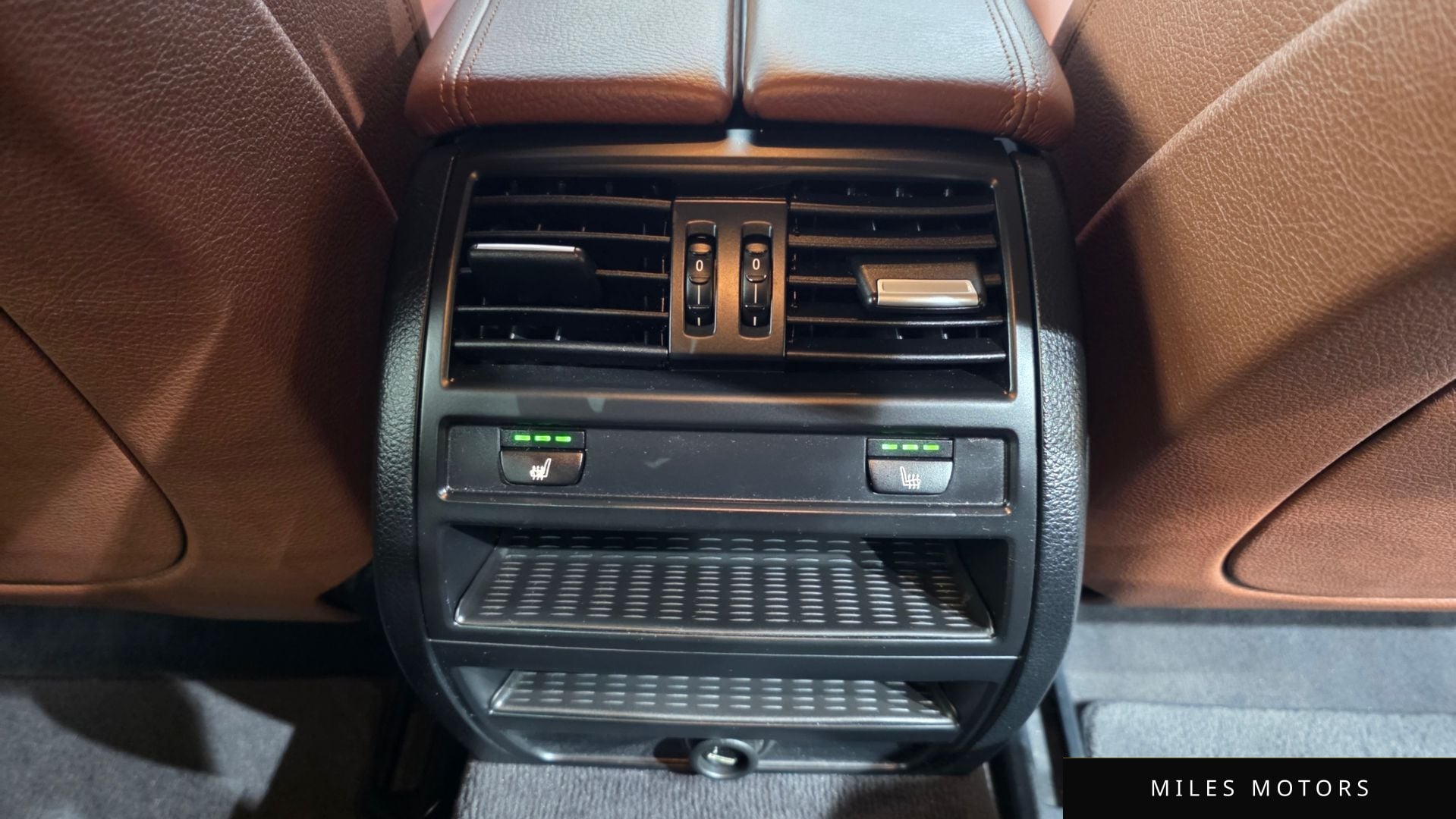 BMW 5시리즈 (F10) 2014 — миниатюра 19