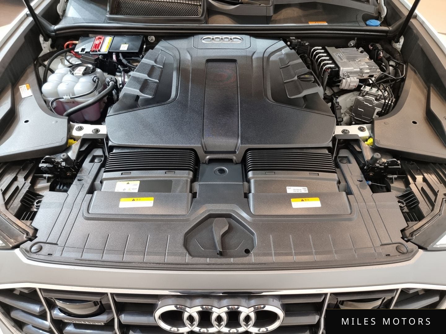 Audi Q8 (4M) 2023 — миниатюра 6