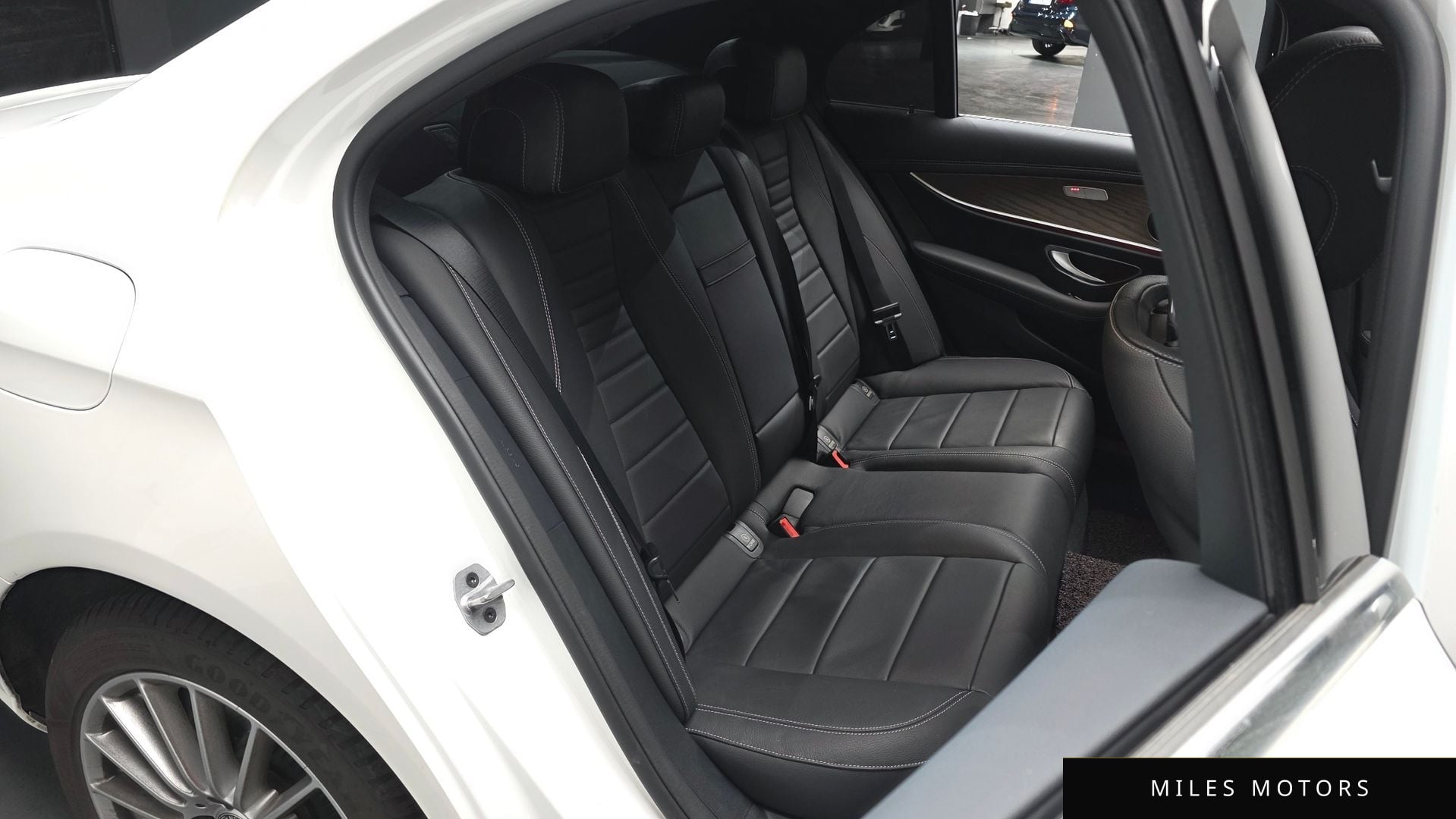 Mercedes-Benz E-Class W213 2021 — миниатюра 11