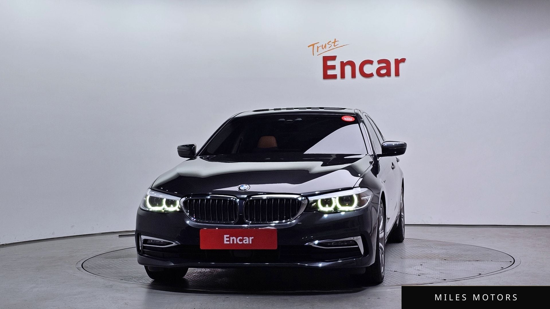 BMW 5시리즈 (G30) 2019 — миниатюра 3