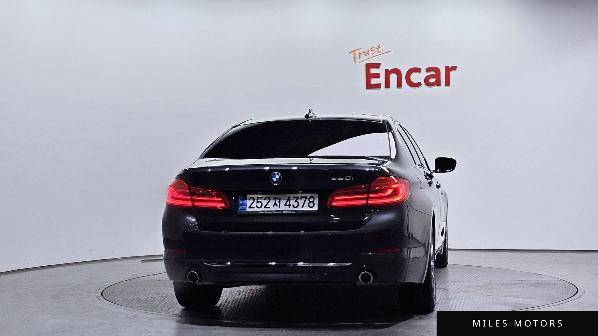 BMW 5시리즈 (G30) 2019 — миниатюра 4