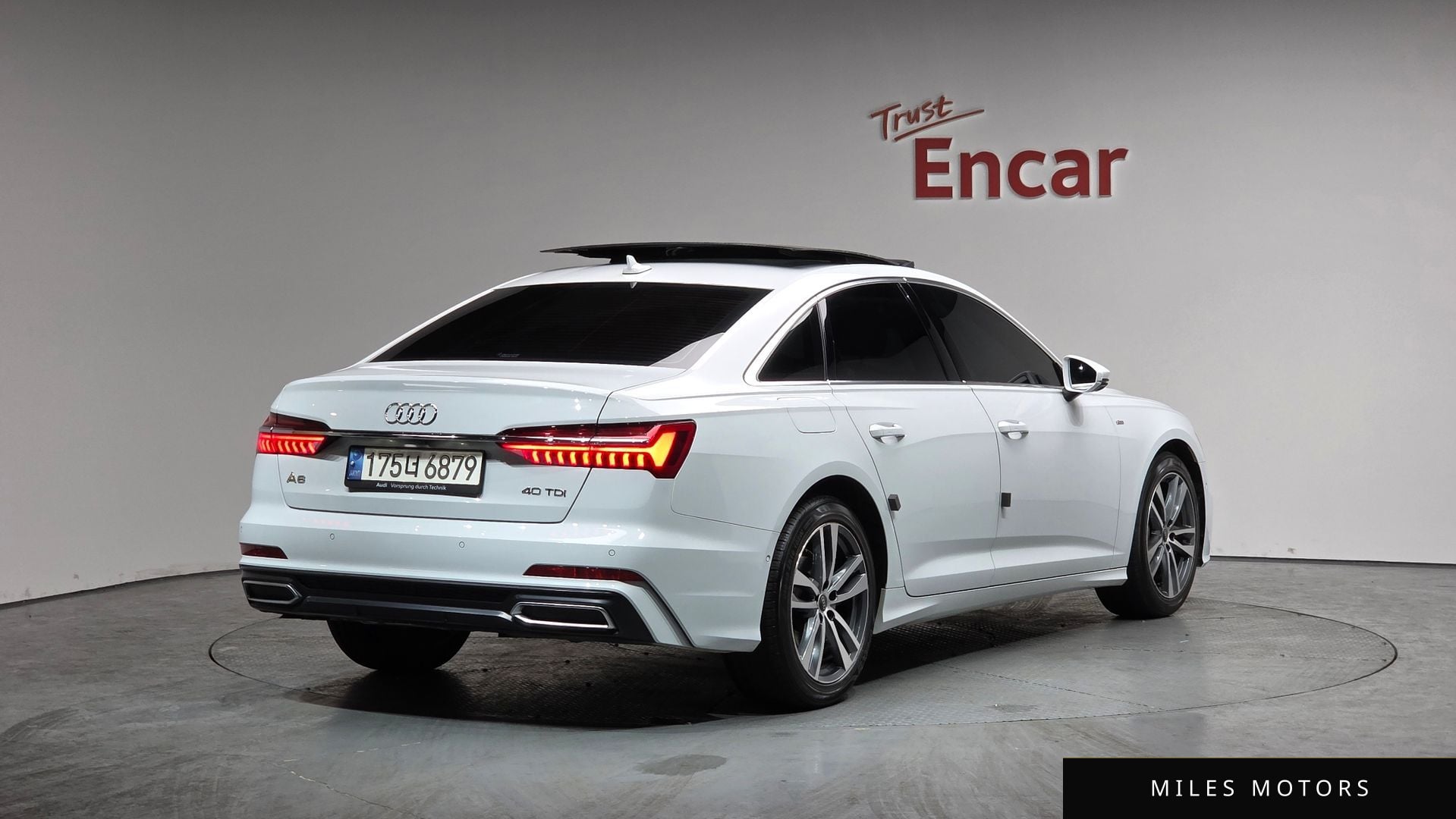 Audi A6 (C8) 2021 — фото 1 из 12