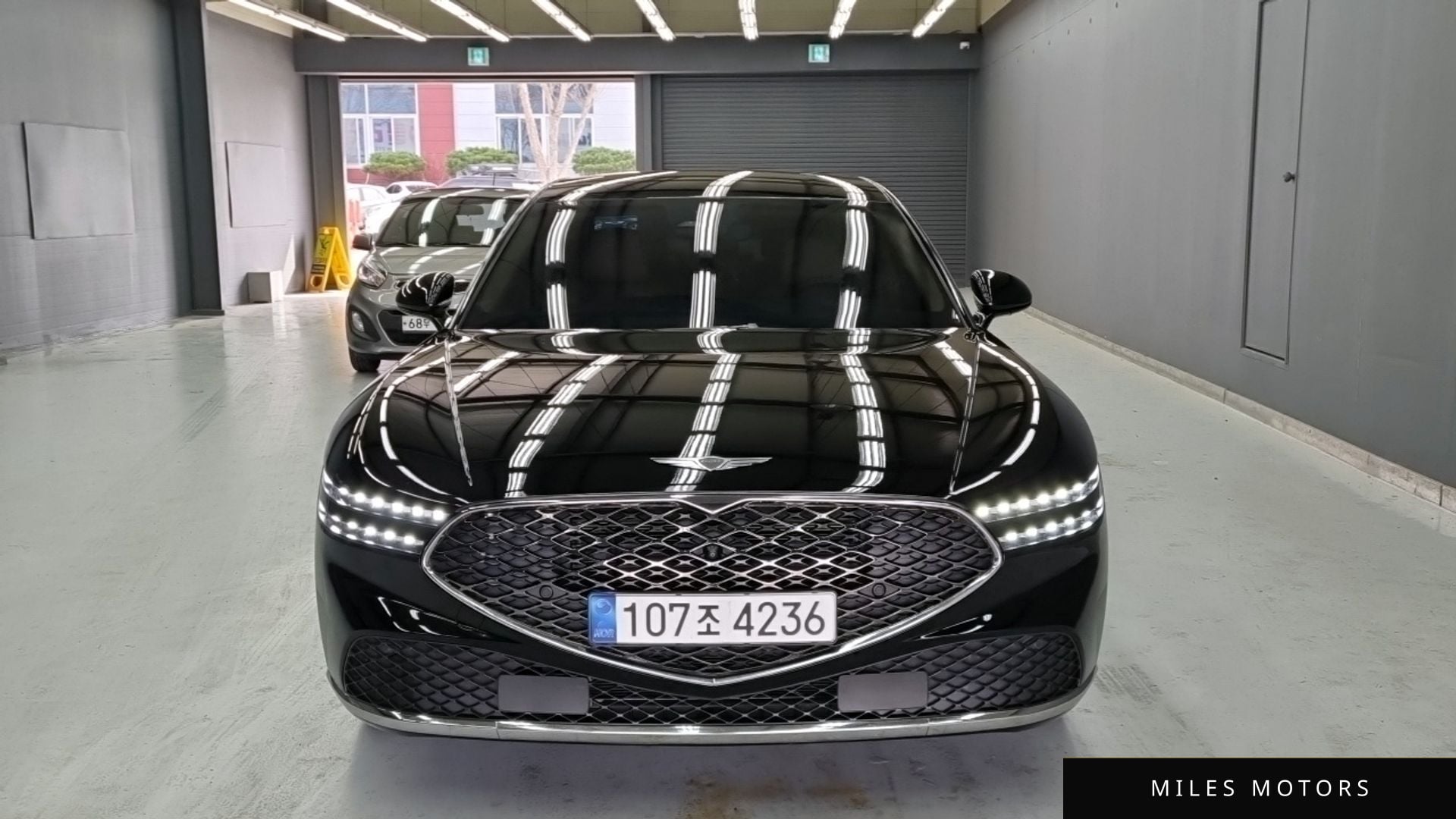 Genesis G90 (RS4) 2023 — миниатюра 3