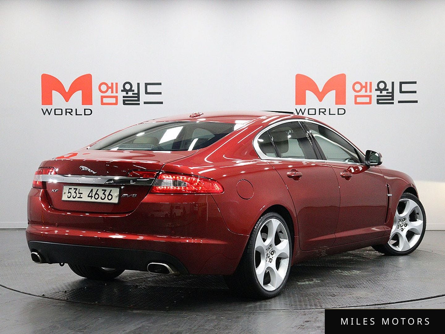 Jaguar XF 2009 — миниатюра 3