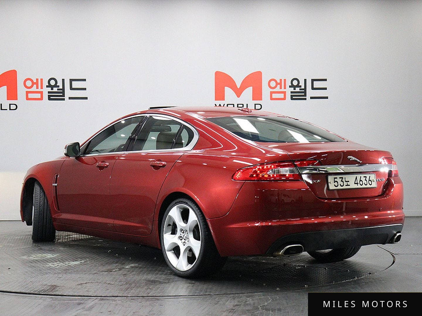 Jaguar XF 2009 — миниатюра 4