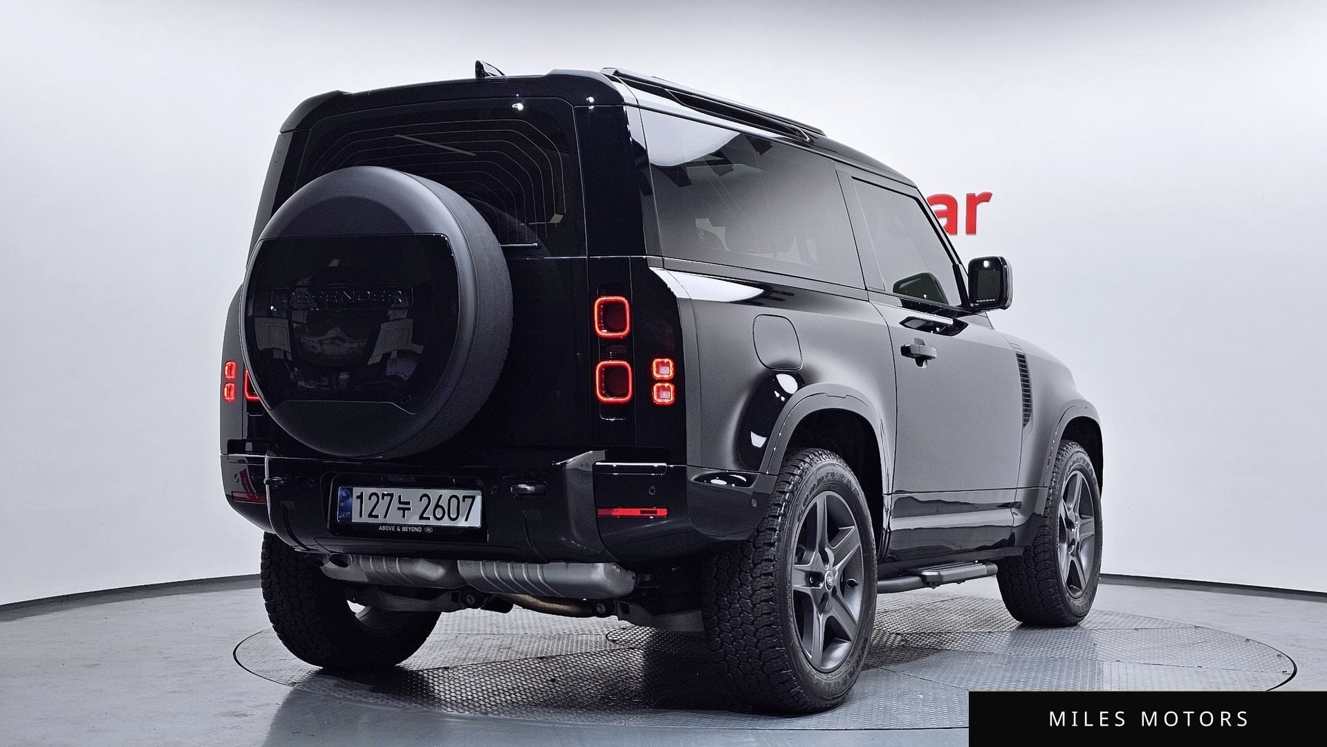 Land Rover Defender 2025 — миниатюра 2
