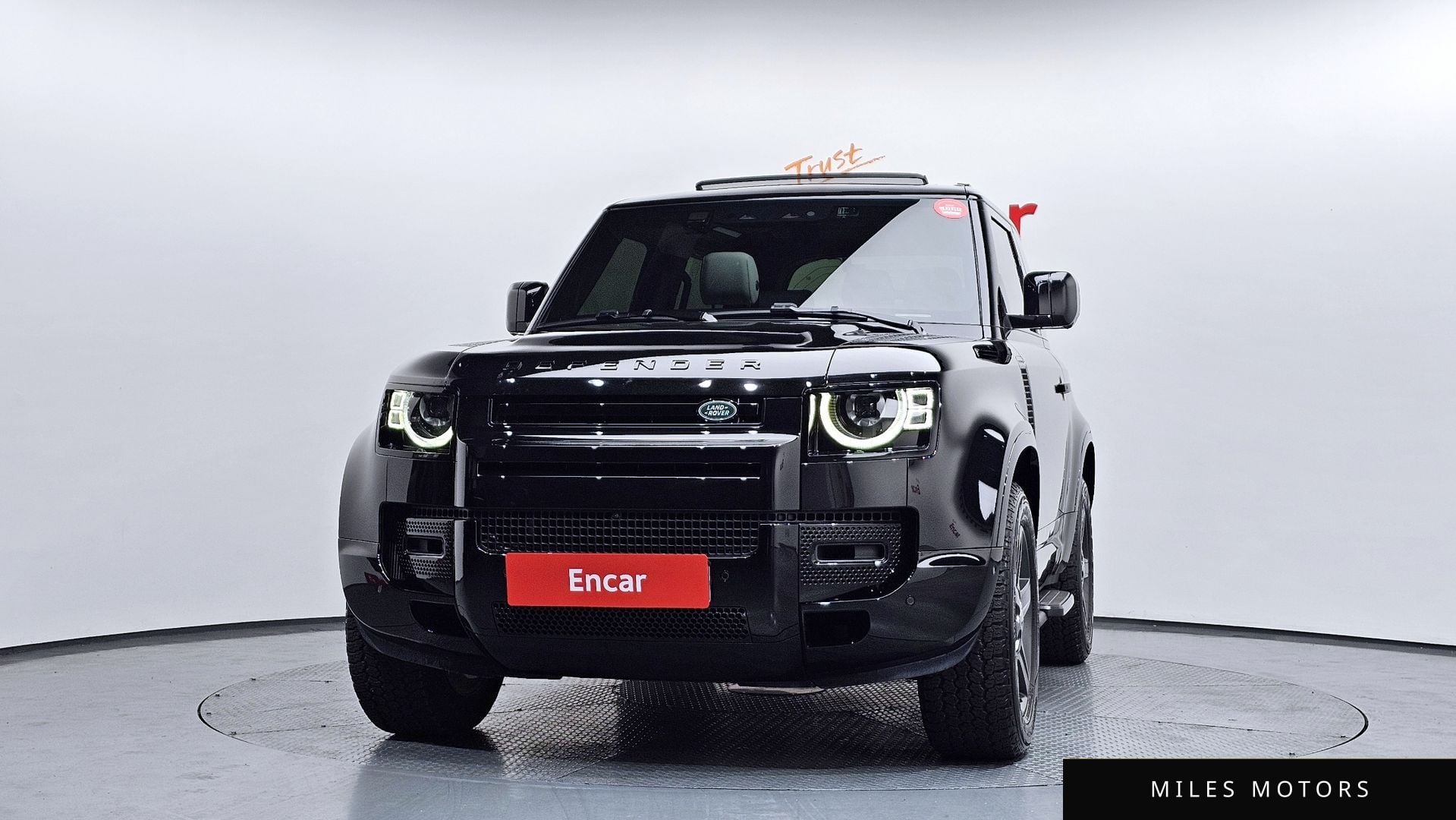 Land Rover Defender 2025 — миниатюра 3