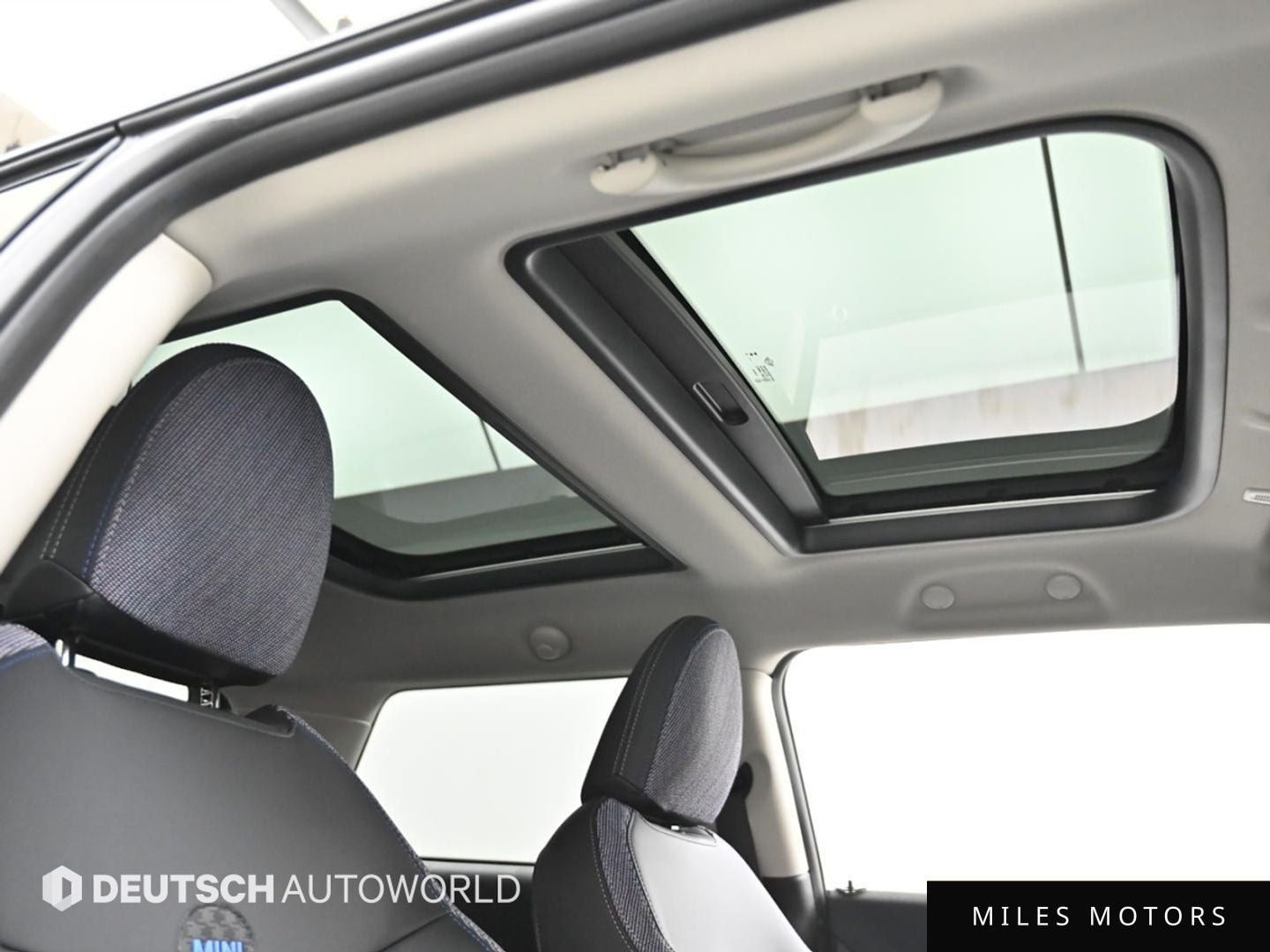 MINI Cooper 2025 — миниатюра 9