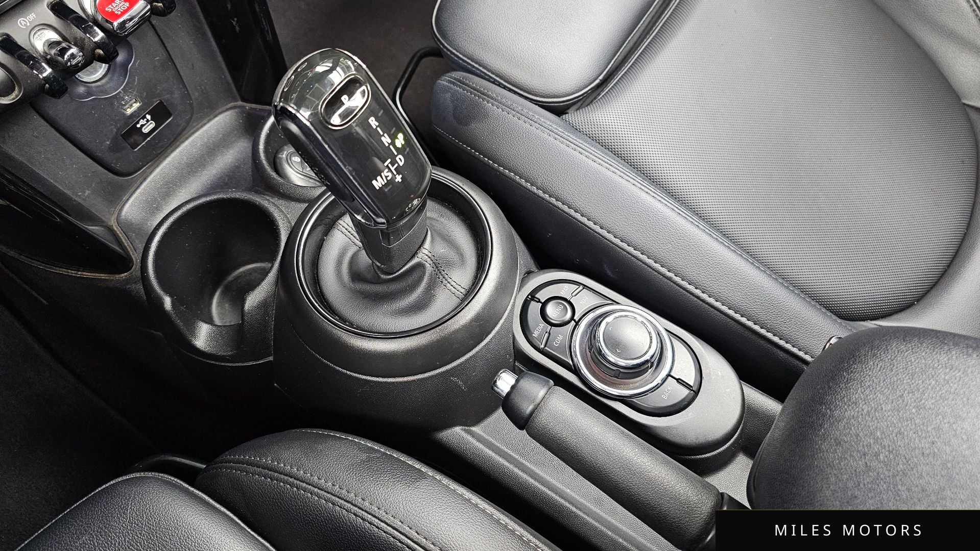 MINI 쿠퍼 컨버터블 2022 — миниатюра 9