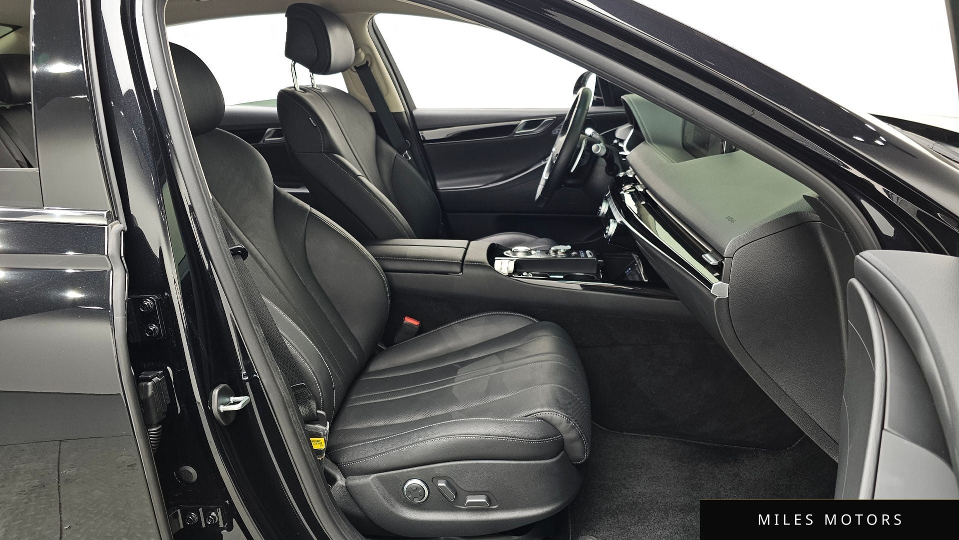 Genesis G80 (RG3) 2023 — миниатюра 11