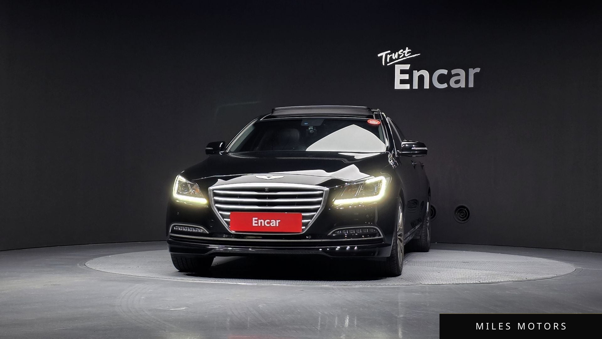 Hyundai Genesis 2016 — миниатюра 3