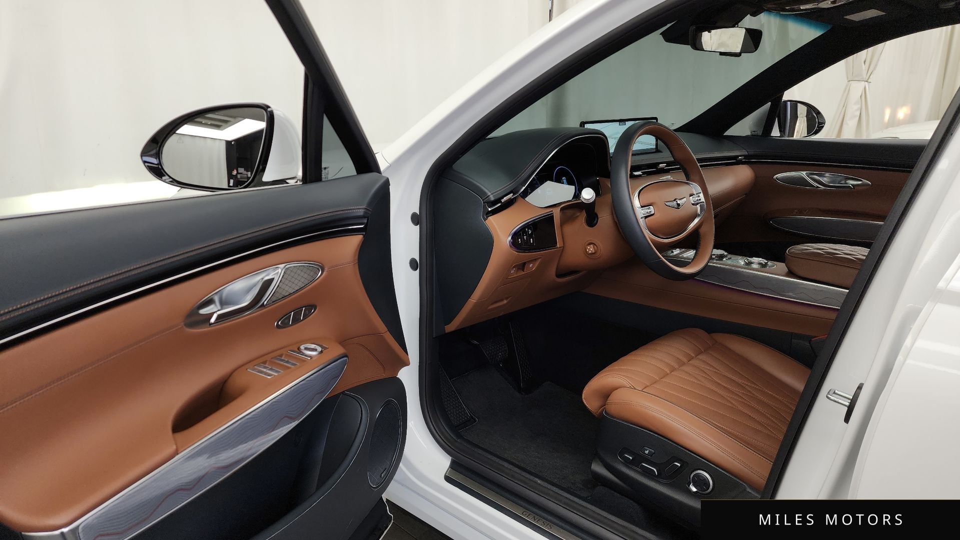 Genesis GV70 2023 — миниатюра 10