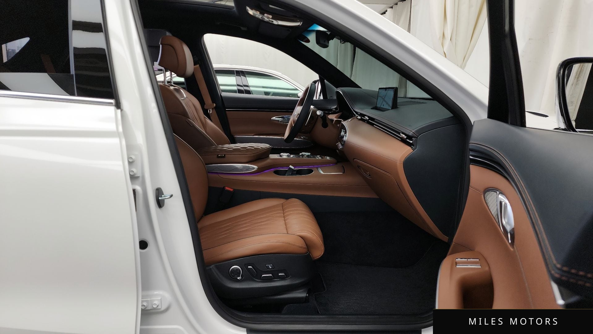 Genesis GV70 2023 — миниатюра 11