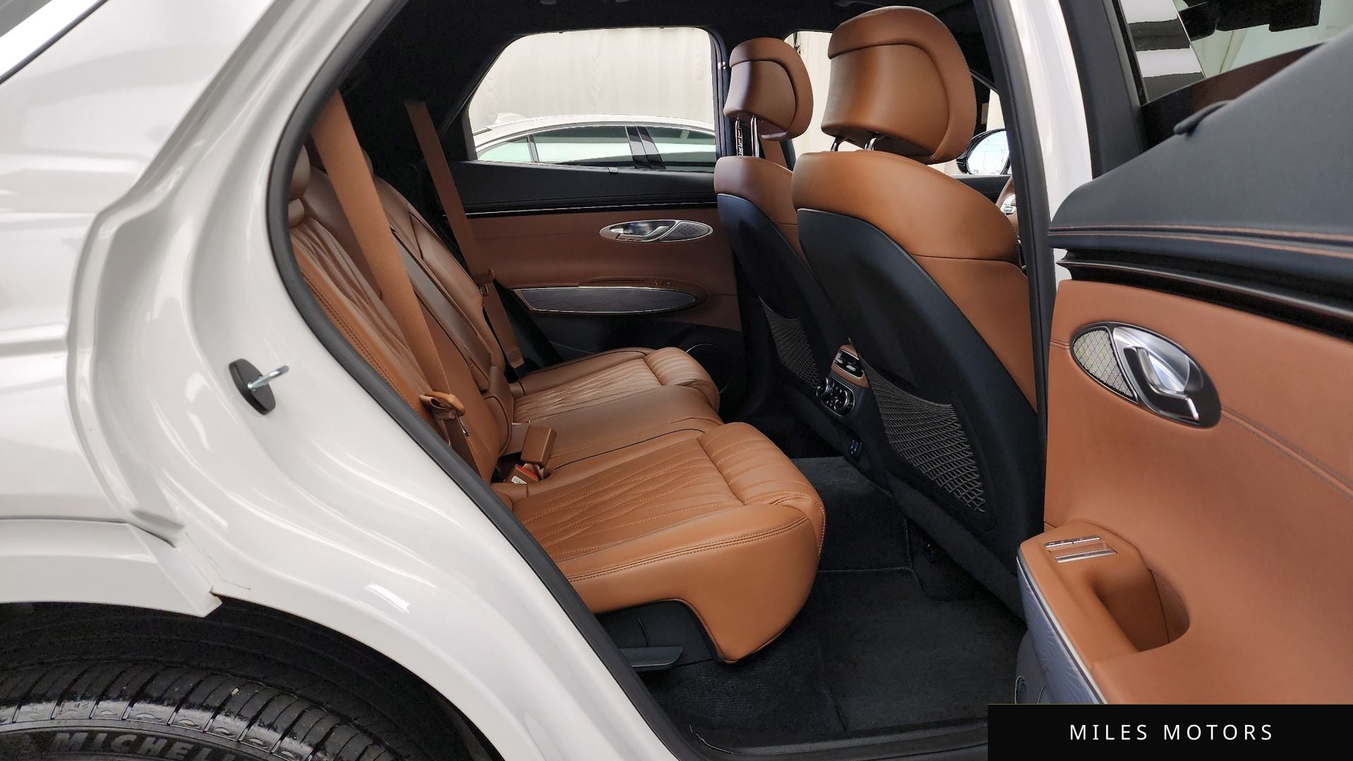 Genesis GV70 2023 — миниатюра 12