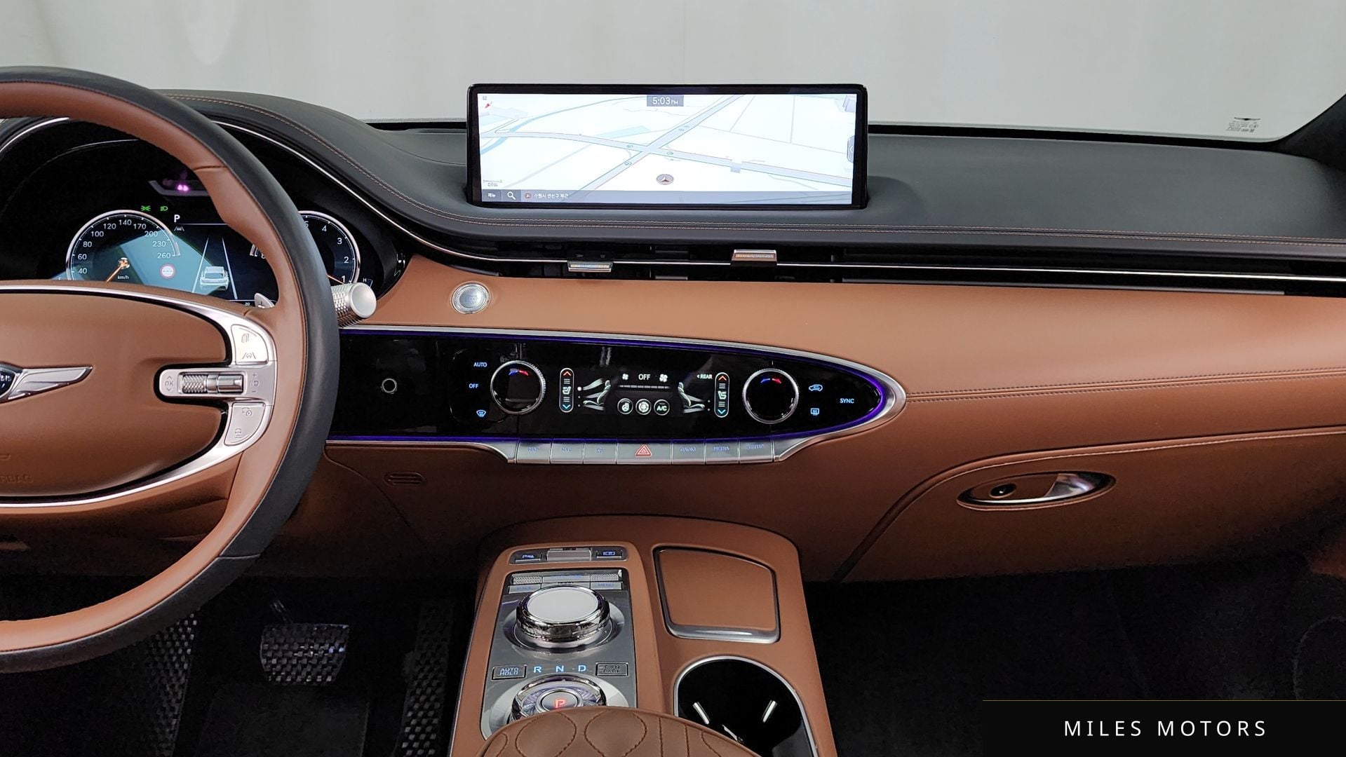 Genesis GV70 2023 — миниатюра 14