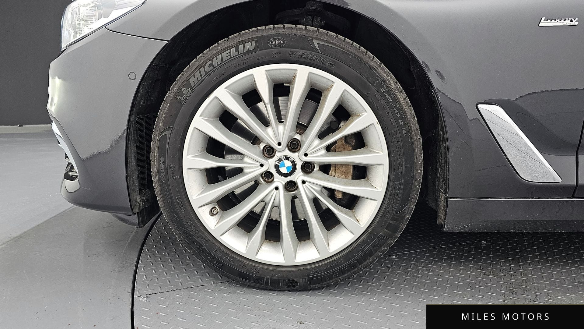 BMW 5시리즈 (G30) 2018 — миниатюра 5