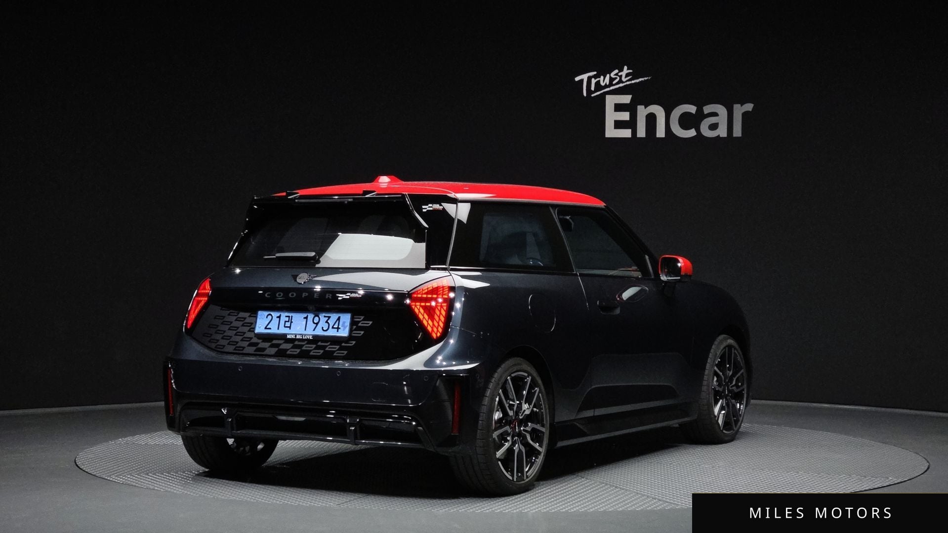 MINI 쿠퍼 일렉트릭 2025 — миниатюра 2