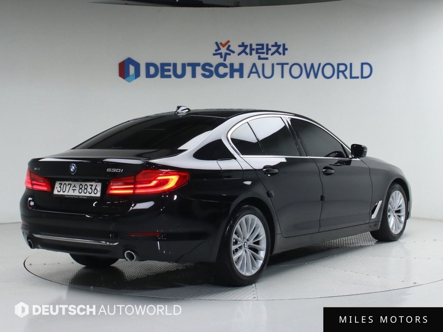 BMW 5 Series (G30) 2020 — миниатюра 2