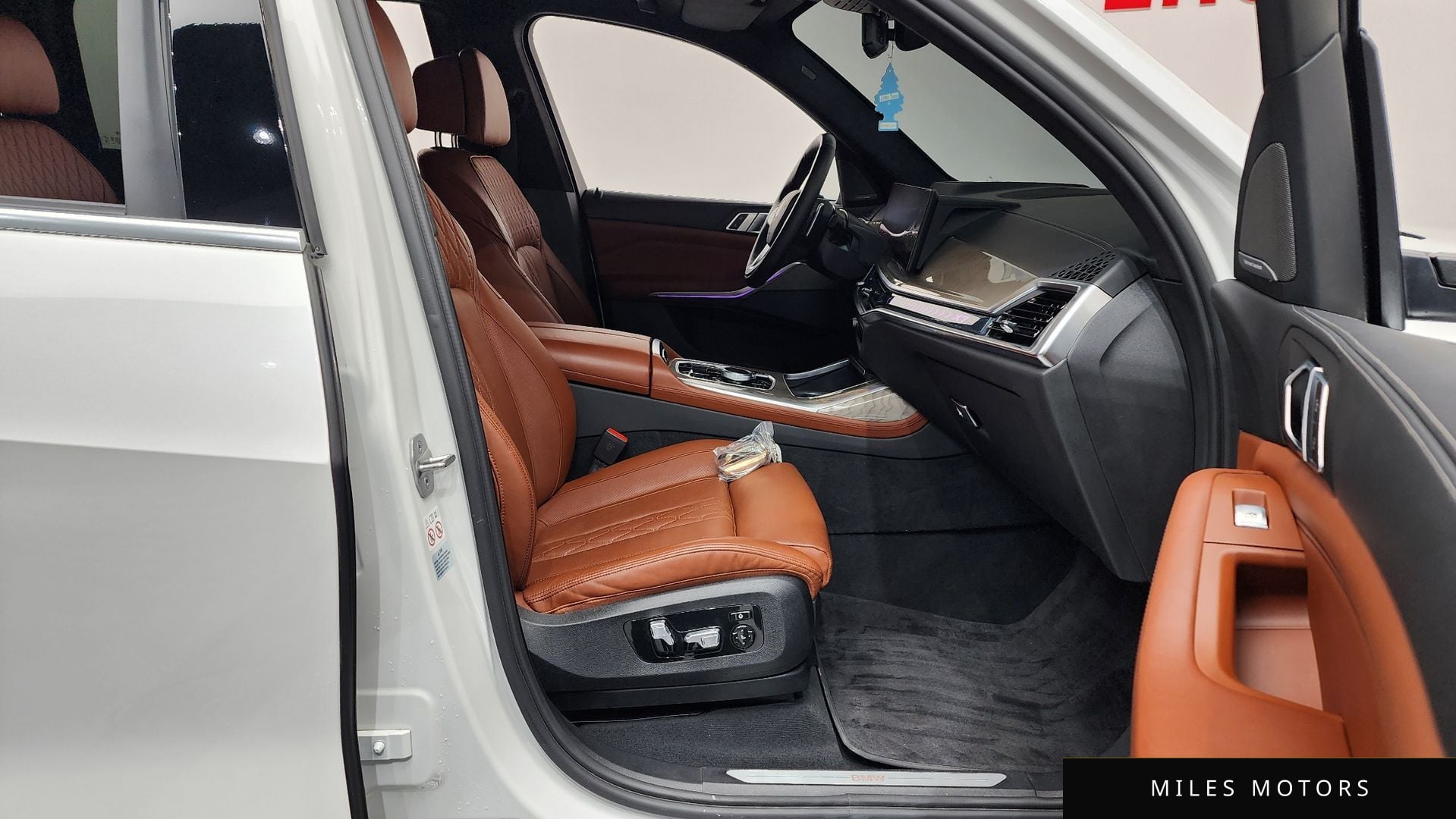 BMW X7 (G07) 2023 — миниатюра 11