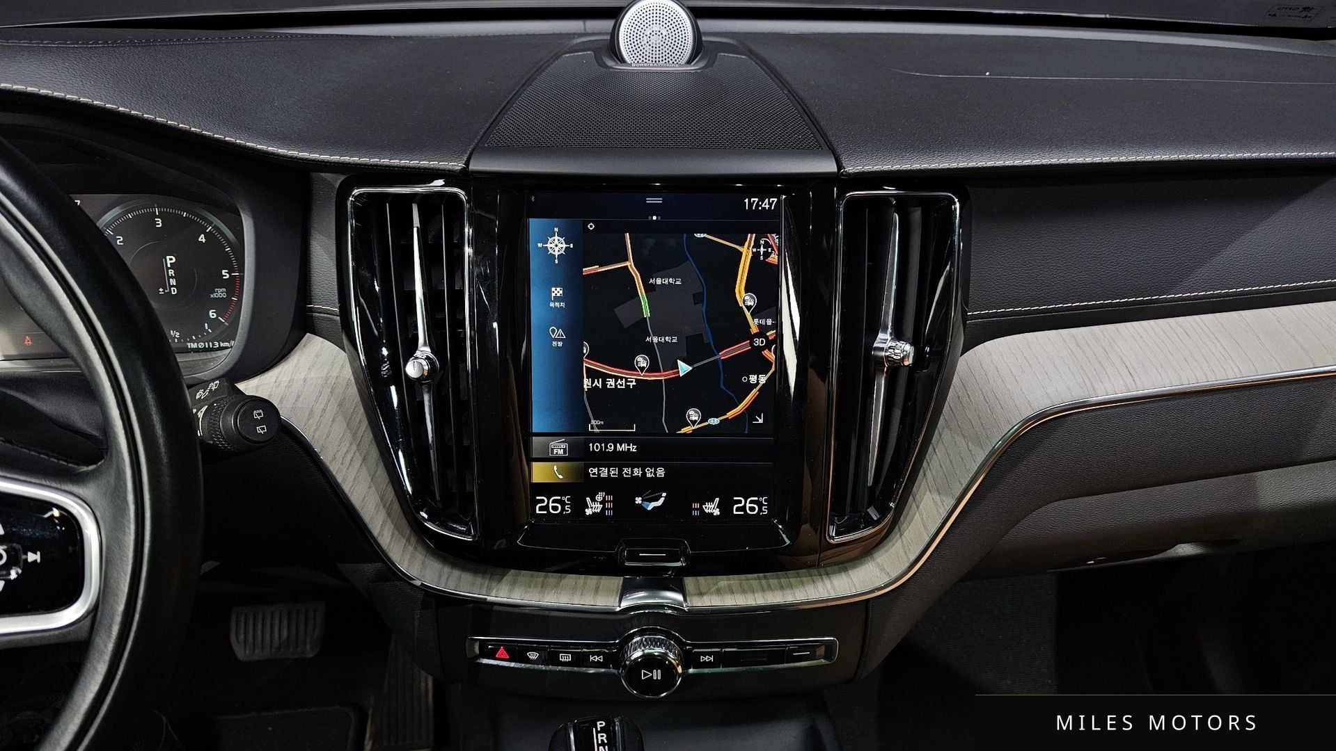 Volvo XC60 2018 — миниатюра 14