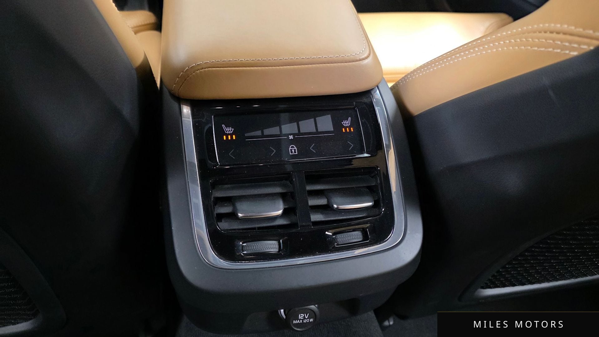 Volvo S60 2020 — миниатюра 18