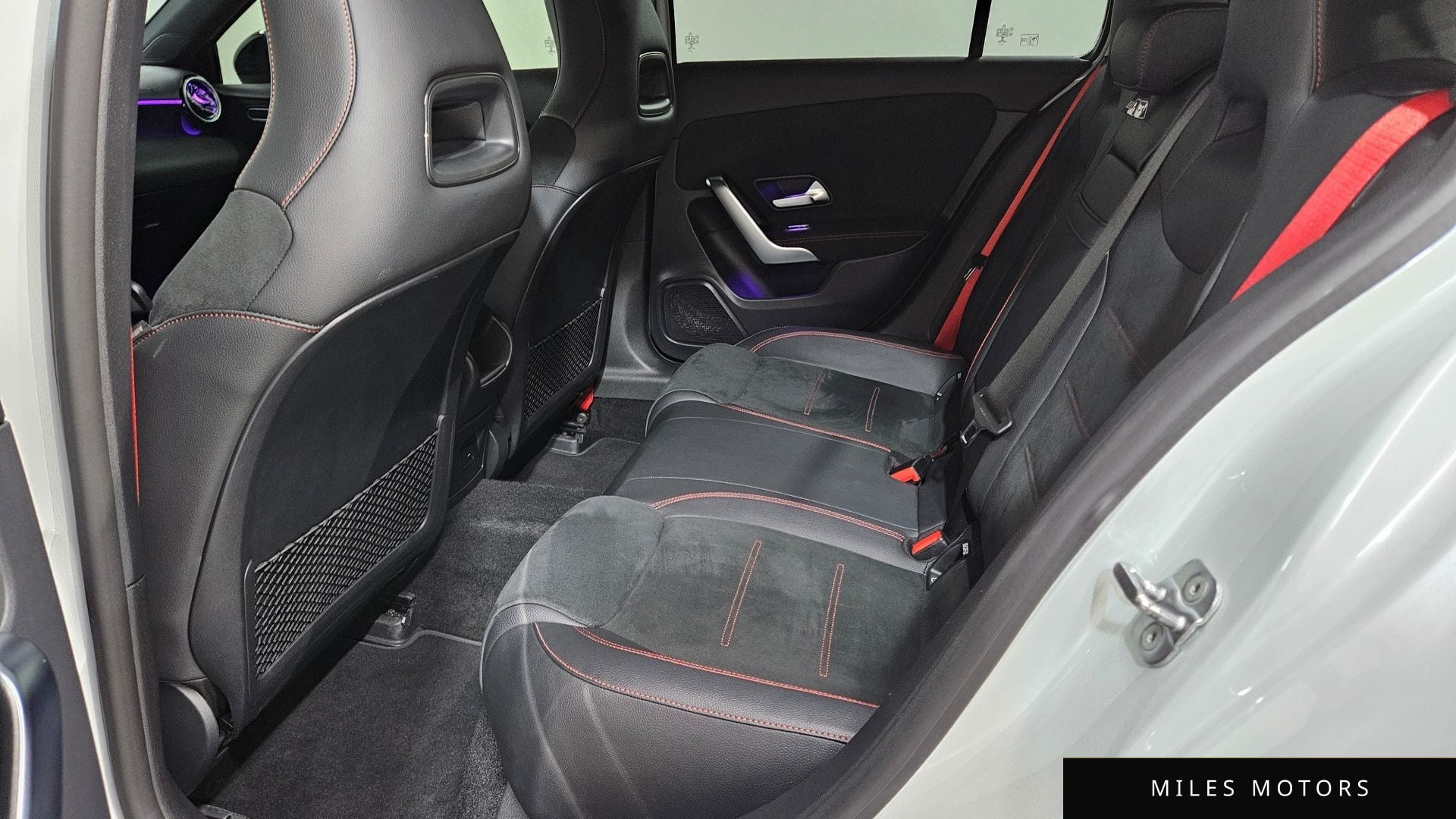 Mercedes-Benz A-Class W177 2023 — миниатюра 10