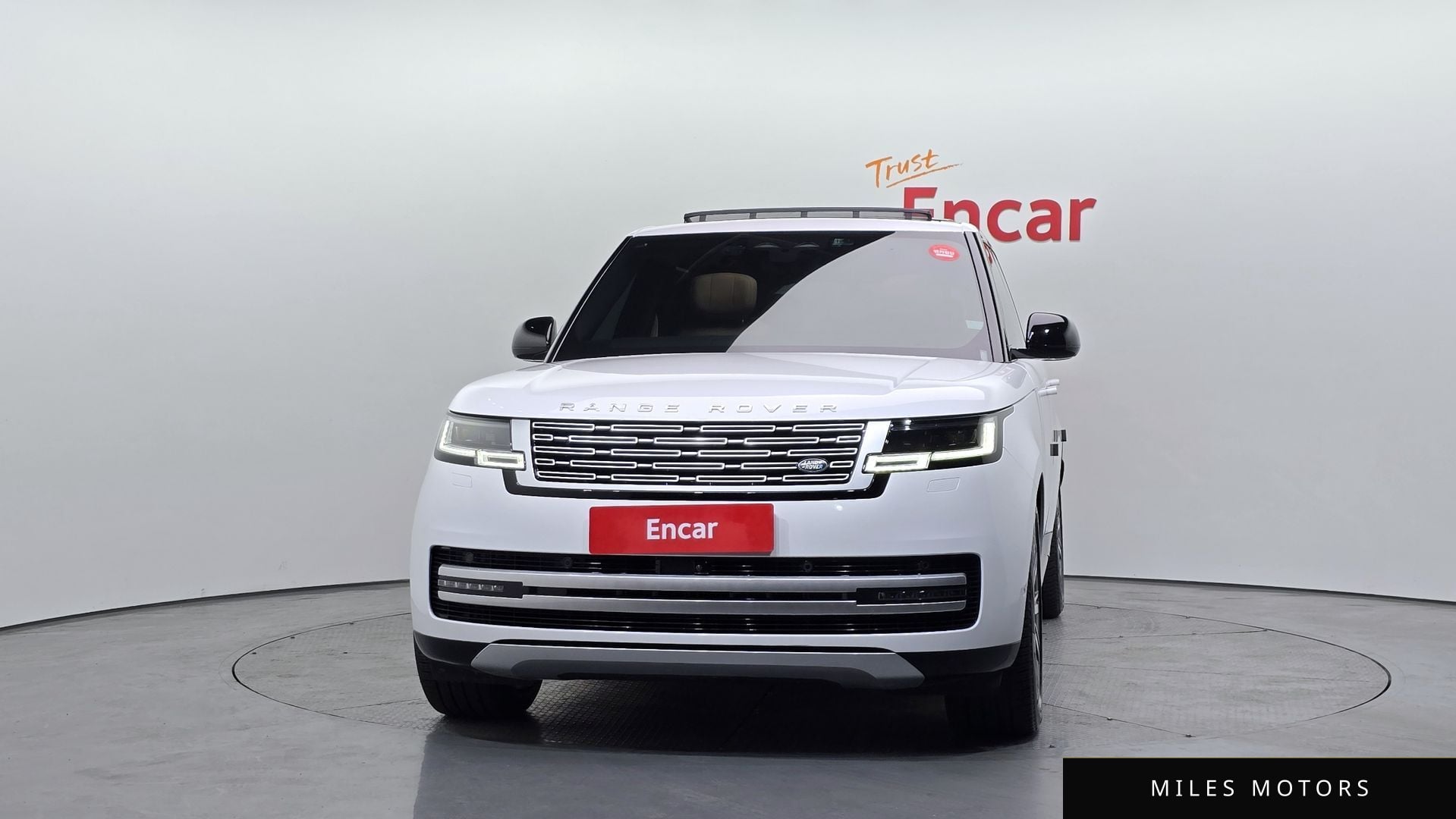 Land Rover Range Rover 2024 — миниатюра 3