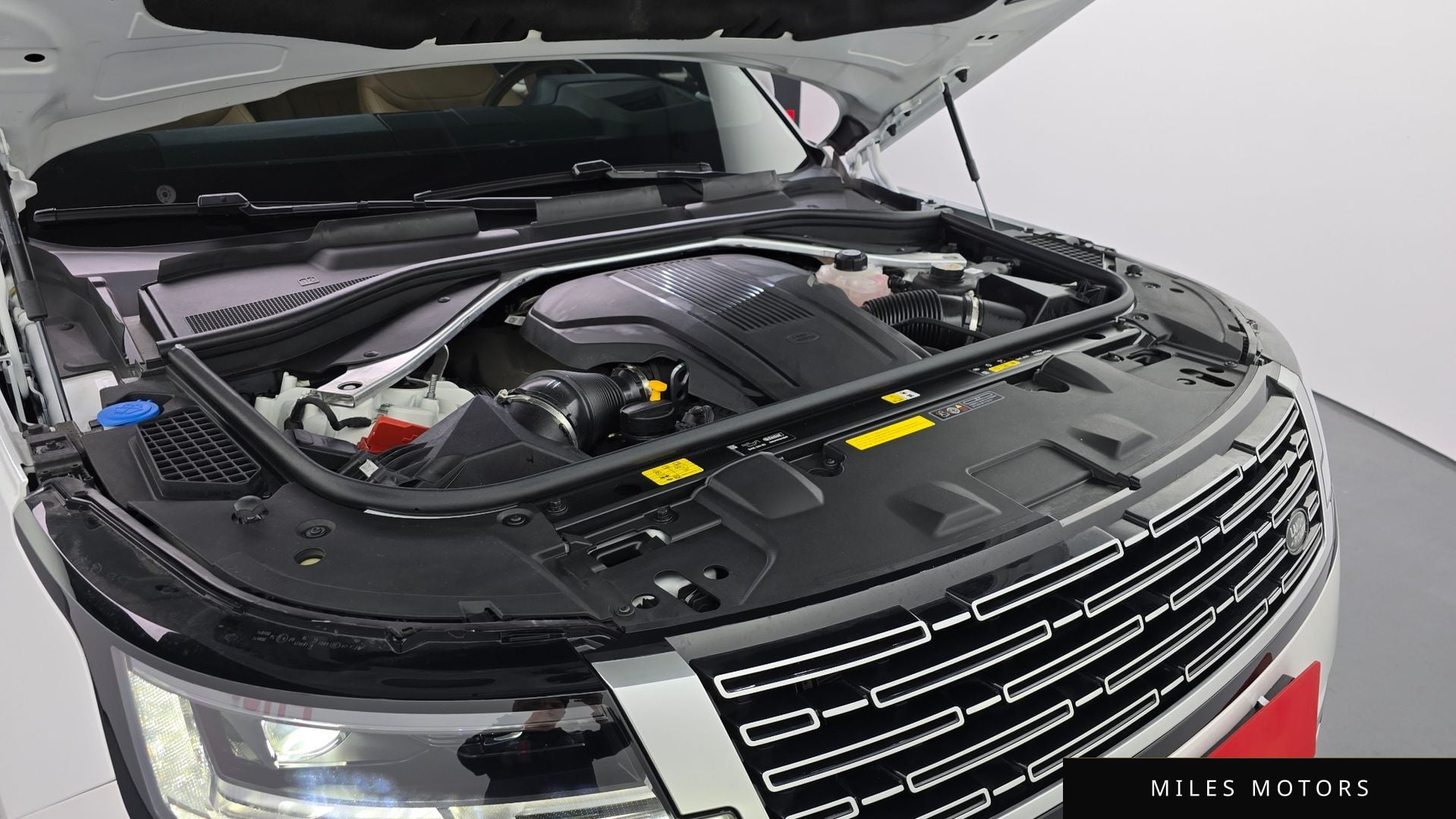 Land Rover Range Rover 2024 — миниатюра 6