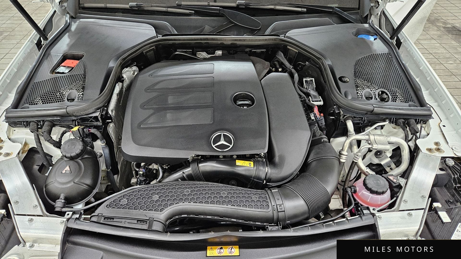 Mercedes-Benz E-Class W213 2023 — миниатюра 6