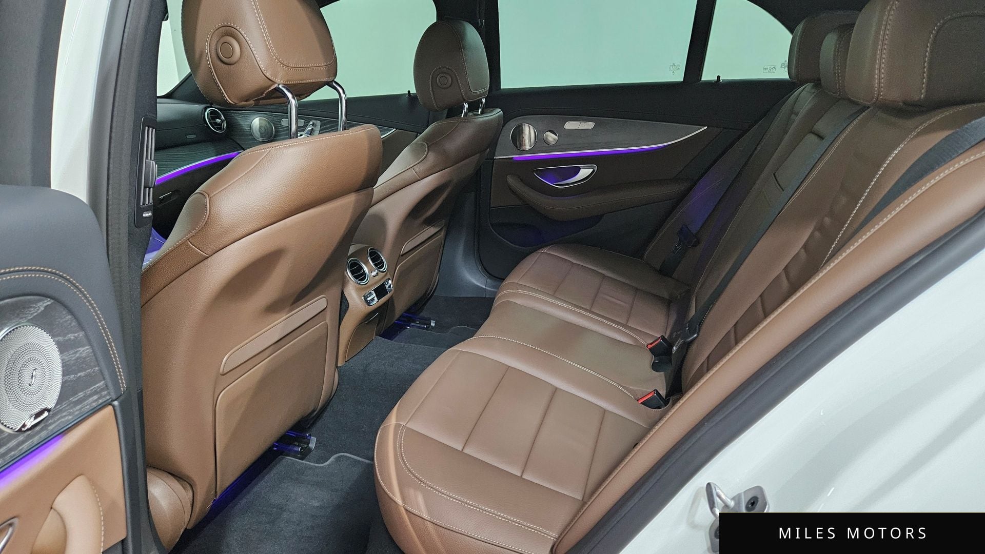 Mercedes-Benz E-Class W213 2023 — миниатюра 10