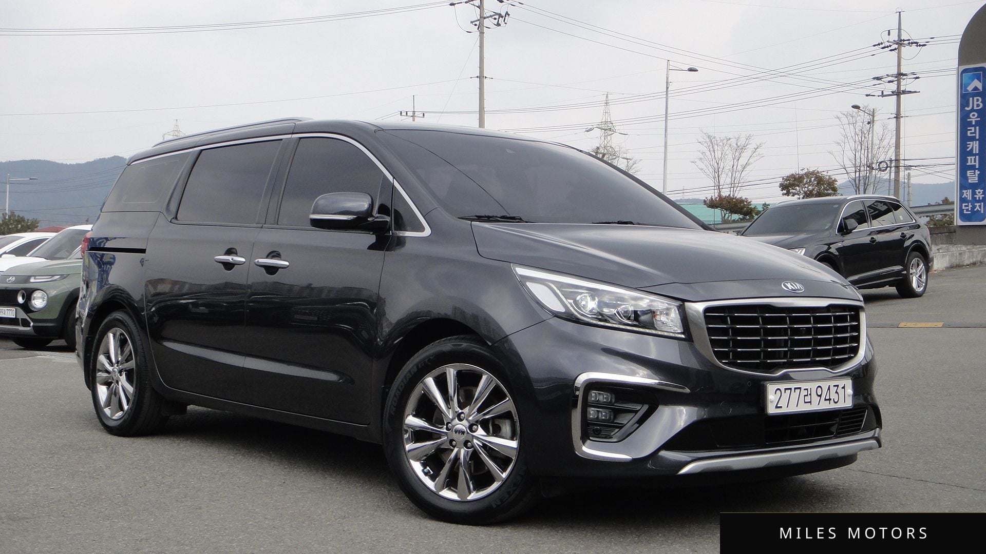 Kia Canival 2019 — фото 1 из 12