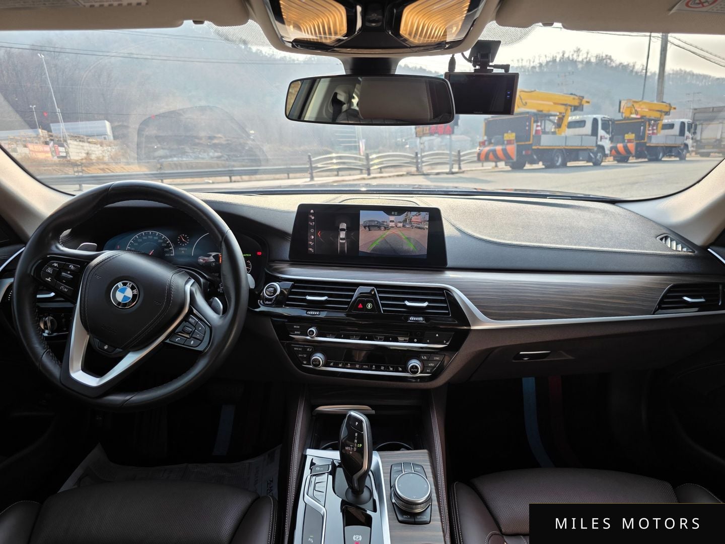 BMW 5 Series (G30) 2019 — миниатюра 9
